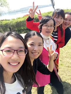 4月份公司組織春游，拓展文化知識，砥礪精神情操。